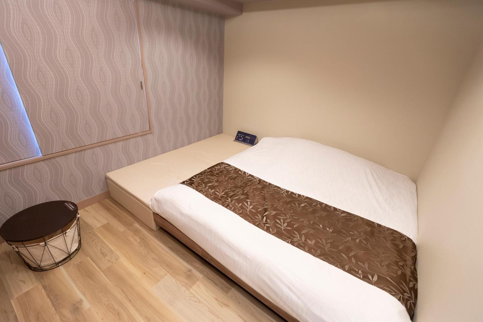 Hotel Atlas Shinkabukicho (Adults Only) Tokyo Eksteriør billede