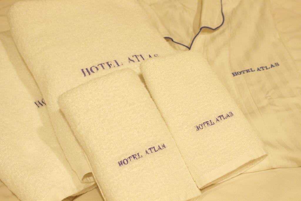 Hotel Atlas Shinkabukicho (Adults Only) Tokyo Eksteriør billede